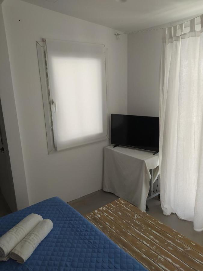 Lillies Mykonos Sea View Studios Тоурлос Экстерьер фото